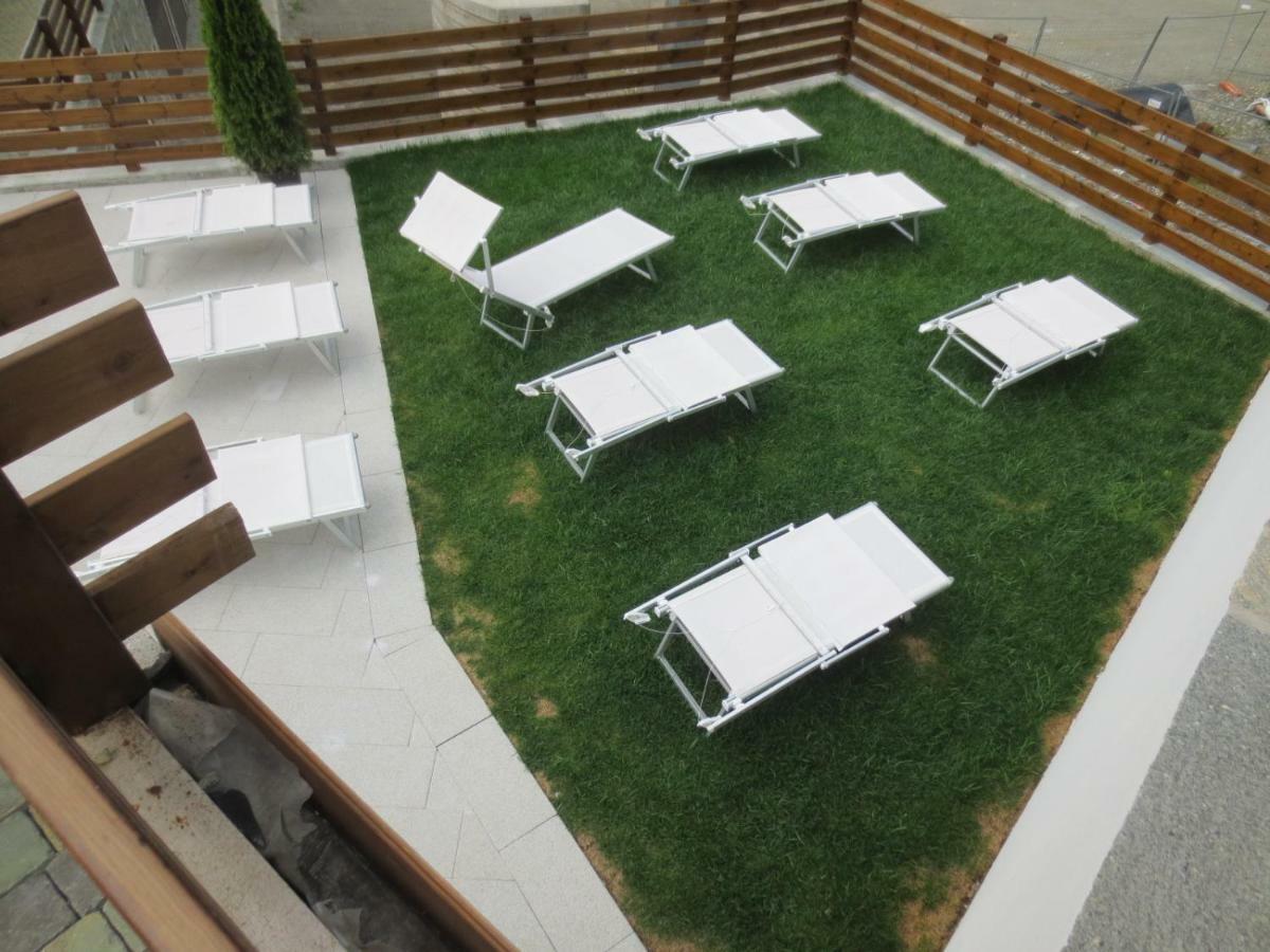 Borgo Alpino Chalet 4 Априка Екстер'єр фото